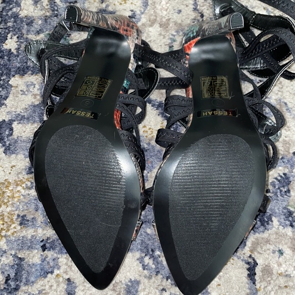 MISS LOLA SANDAL - Picture 4 of 4